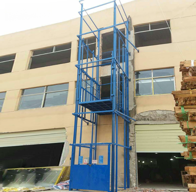 浔阳建材厂室外物料提升